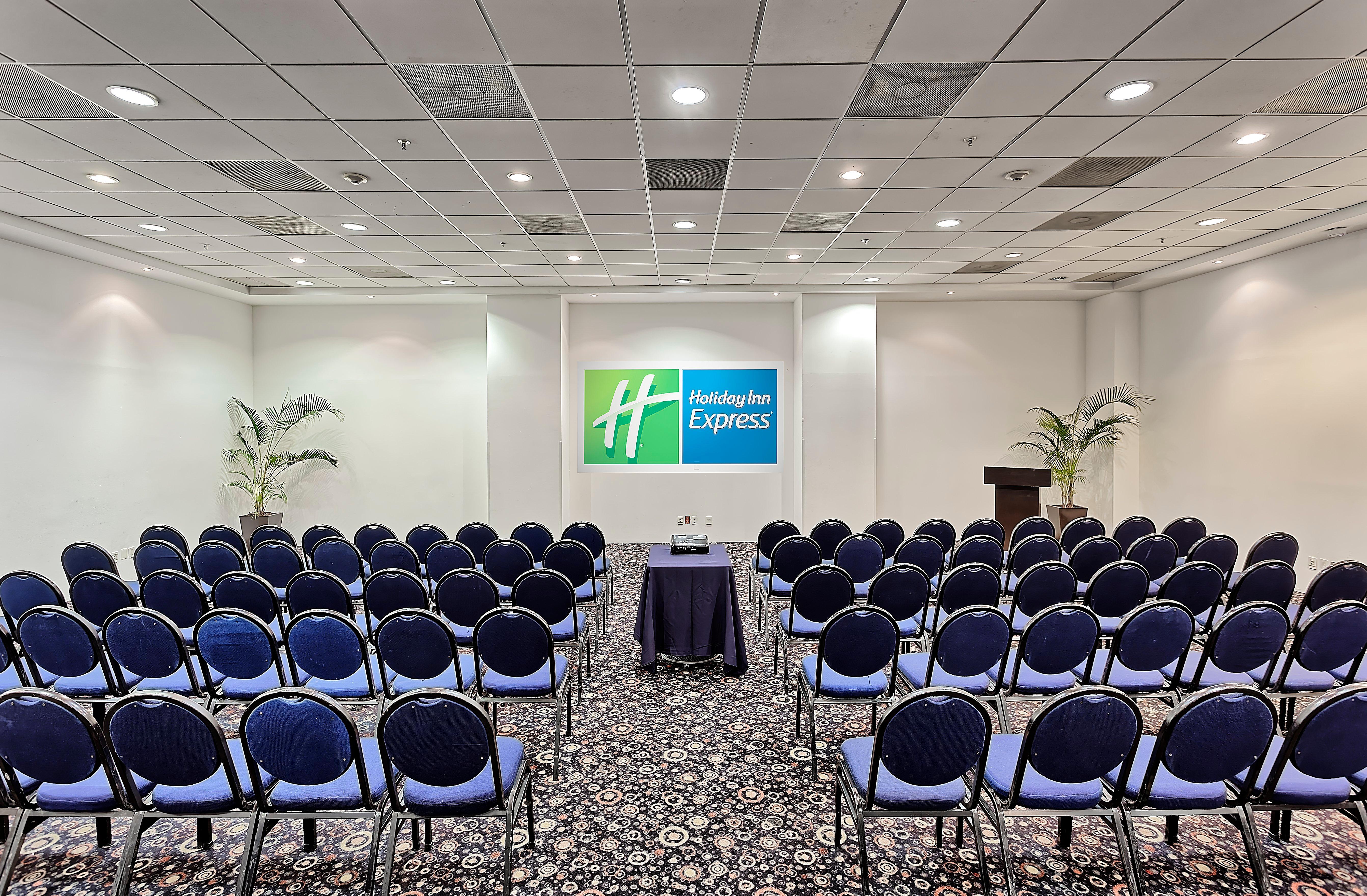Holiday Inn Express Villahermosa By Ihg Экстерьер фото